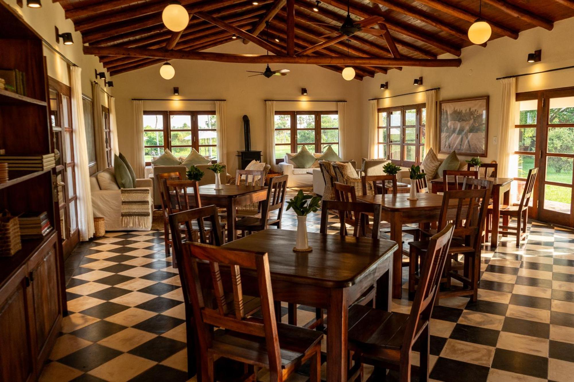 Estancia Ibera Colonia Carlos Pellegrini  Eksteriør billede